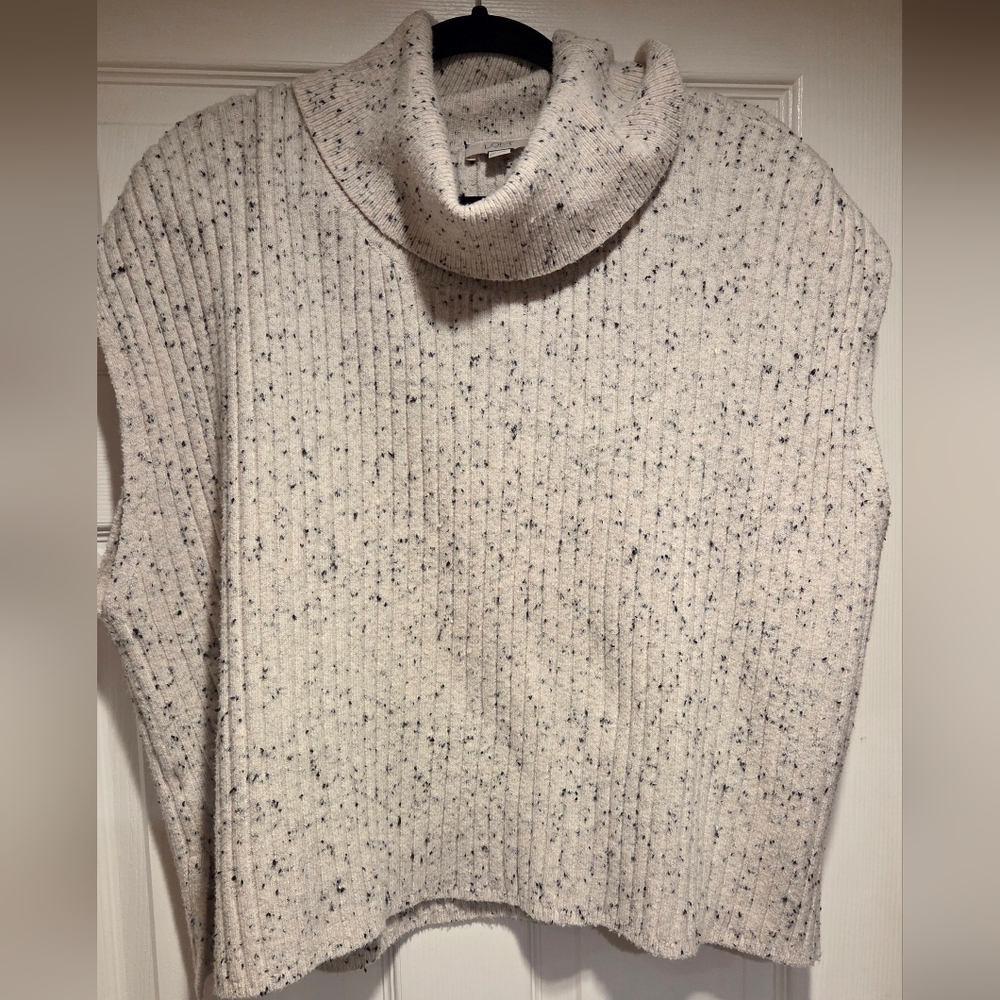 LOFT Speckled Beige Turtleneck Sweater